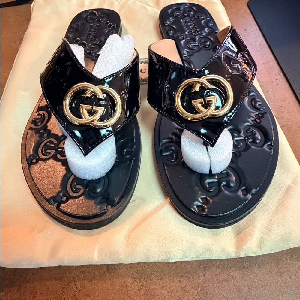 Gucci GG Embossed Sandals – Size 37